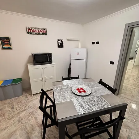 Di Napoli's * نابولي