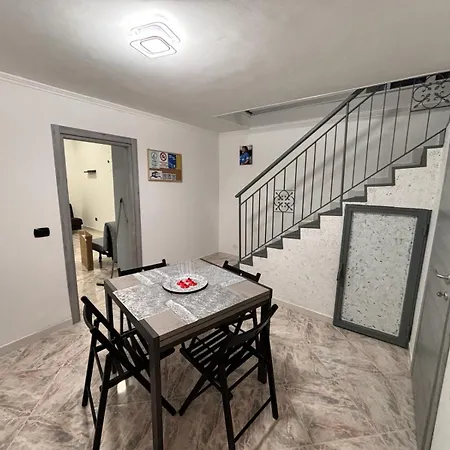 Appartement Di Napoli's Napels